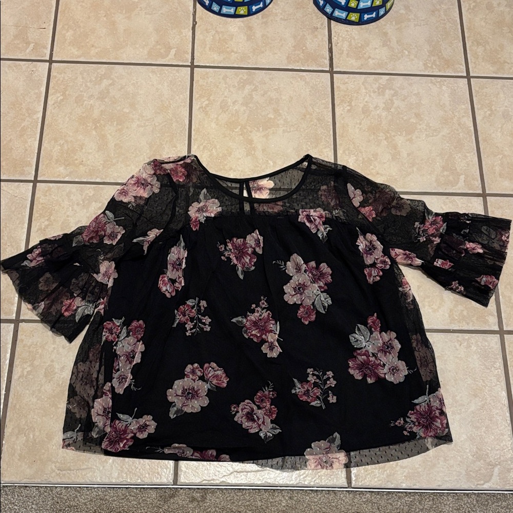 Floral Black Lace Women's Top